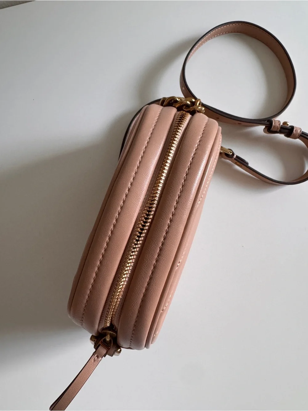 Tory Burch Kira Quilted Canera Bag in sand